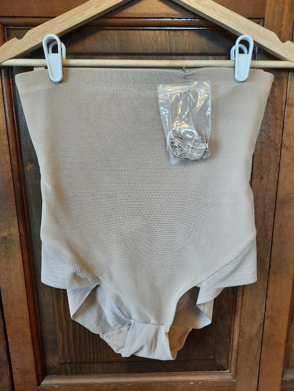 NWOT Honeylove SuperPower Brief Sand Nude No-Dig Shaperwear Size Large